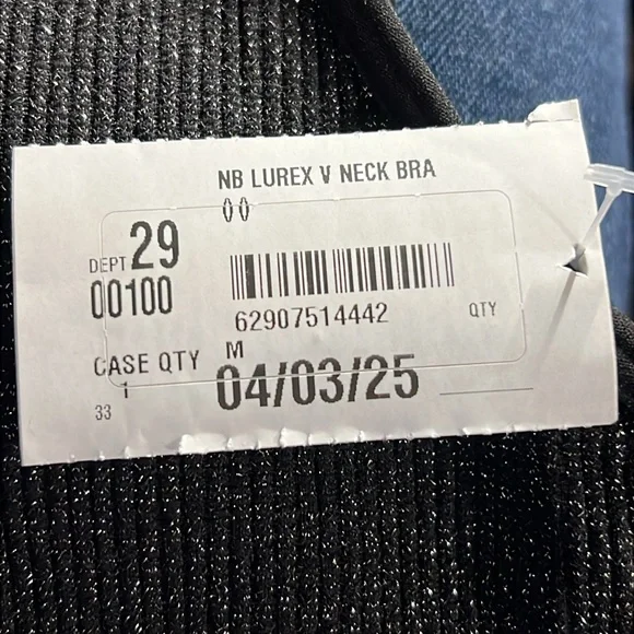 No Boundaries Women's Shimmer V-Neck Brami - Picture 15 of 16